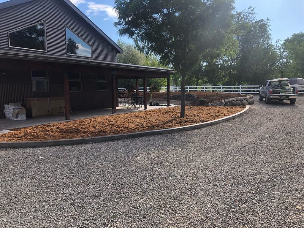 Driveway with gravel landscaping